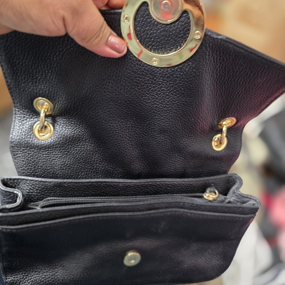 Michael Kors Black Pebbled Shoulder Bag with Gold MK Emblem - Picture 4 of 11